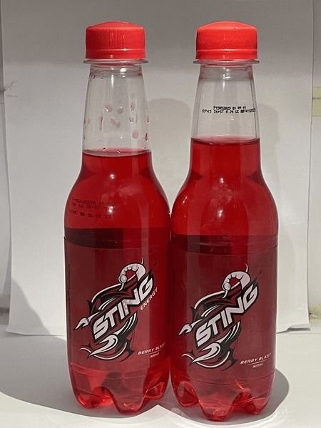 trdr_moe's tweet photo. @tr3ygoat That's sting - an energy drink https://t.co/ldq46KwPPB