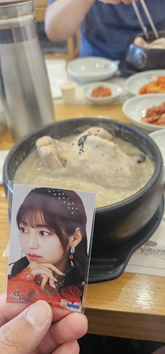 H_K_MonK's tweet photo. 韓国は今日、中伏（チュンボク）だからサムゲタンを食べた！ https://t.co/BEkGDPInt5