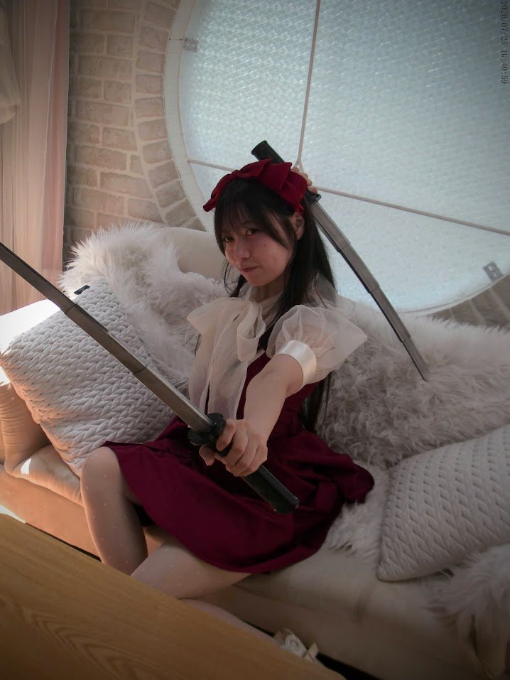 今日のみつきちゃん。 本編ではない得物をもって暴れてます。 #みさつ