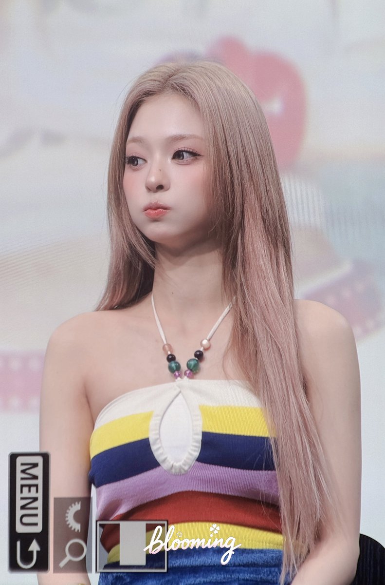 bloomingf9's tweet photo. 〖Pre〗260725 미니팬미팅

#fromis_9 #프로미스나인 
#이나경 #LeeNaGyung https://t.co/OfgXMcPvow