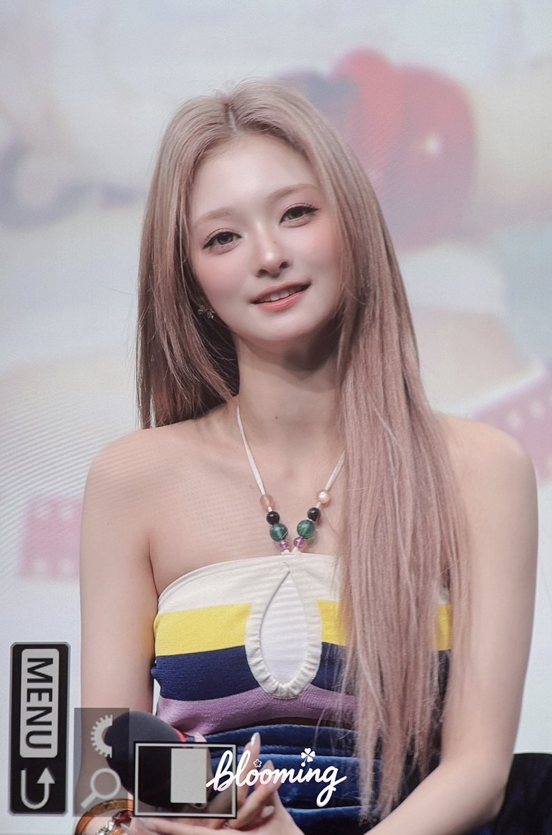 bloomingf9's tweet photo. 〖Pre〗260725 미니팬미팅

#fromis_9 #프로미스나인 
#이나경 #LeeNaGyung https://t.co/OfgXMcPvow