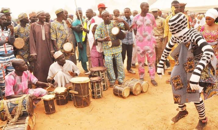 WtNExpo's tweet photo. Every picture tells a story of collaboration and possibilities. The difference is clear. The future of Nigeria tourism counts. Be part of the journey.
#WelcometoNigeriaExpo2026 #TourismPartnerships #Culture #Hospitality #NigeriaFirst https://t.co/6lbhFfONK1