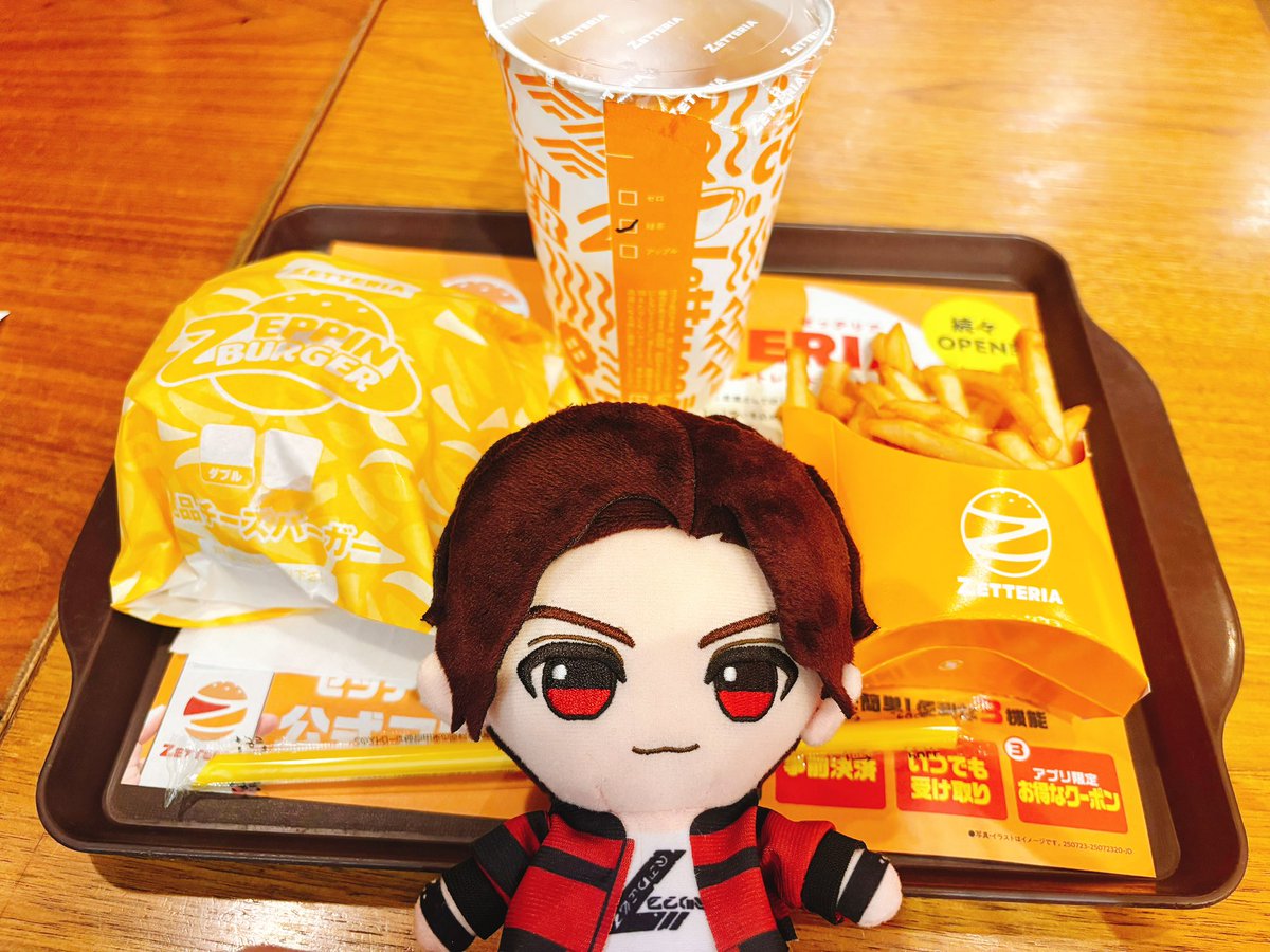 syw_211's tweet photo. 名前が変わっても相変わらず映画の時の駆け込みご飯ありがとうなゼッテリア() https://t.co/9zohutJ8Qi