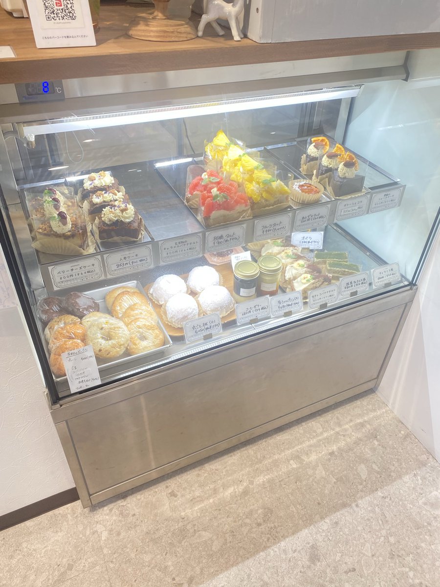 SACHI_GASHI's tweet photo. 沢山のご来店ありがとうございます！
１５時３０分
ケーキ追加しております♪ https://t.co/2XWzq2GmM5