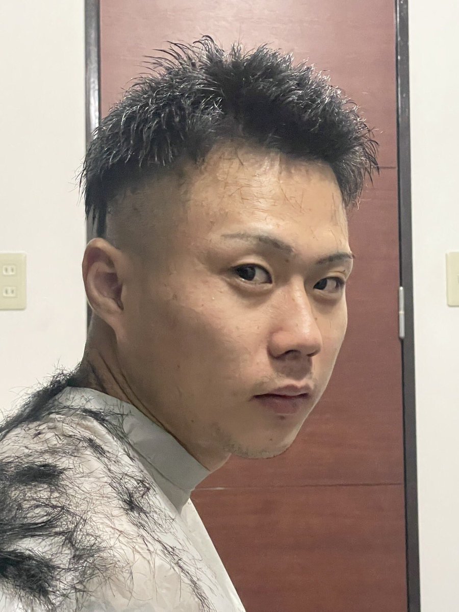 SloPachiDM's tweet photo. ⚠️持ち逃げ犯⚠️
(情報提供、拡散希望)

＊名前
白石遥紀 シライシハルキ

＊生年月日
2000年1月24日

＊住所
福岡県糸島市前原駅南3丁目3-10-302

12万円程持ち逃げ
皆さんもお気をつけください‼️

#拡散提供
#持ち逃げ
#情報提供求む https://t.co/8HhV5ucP7k