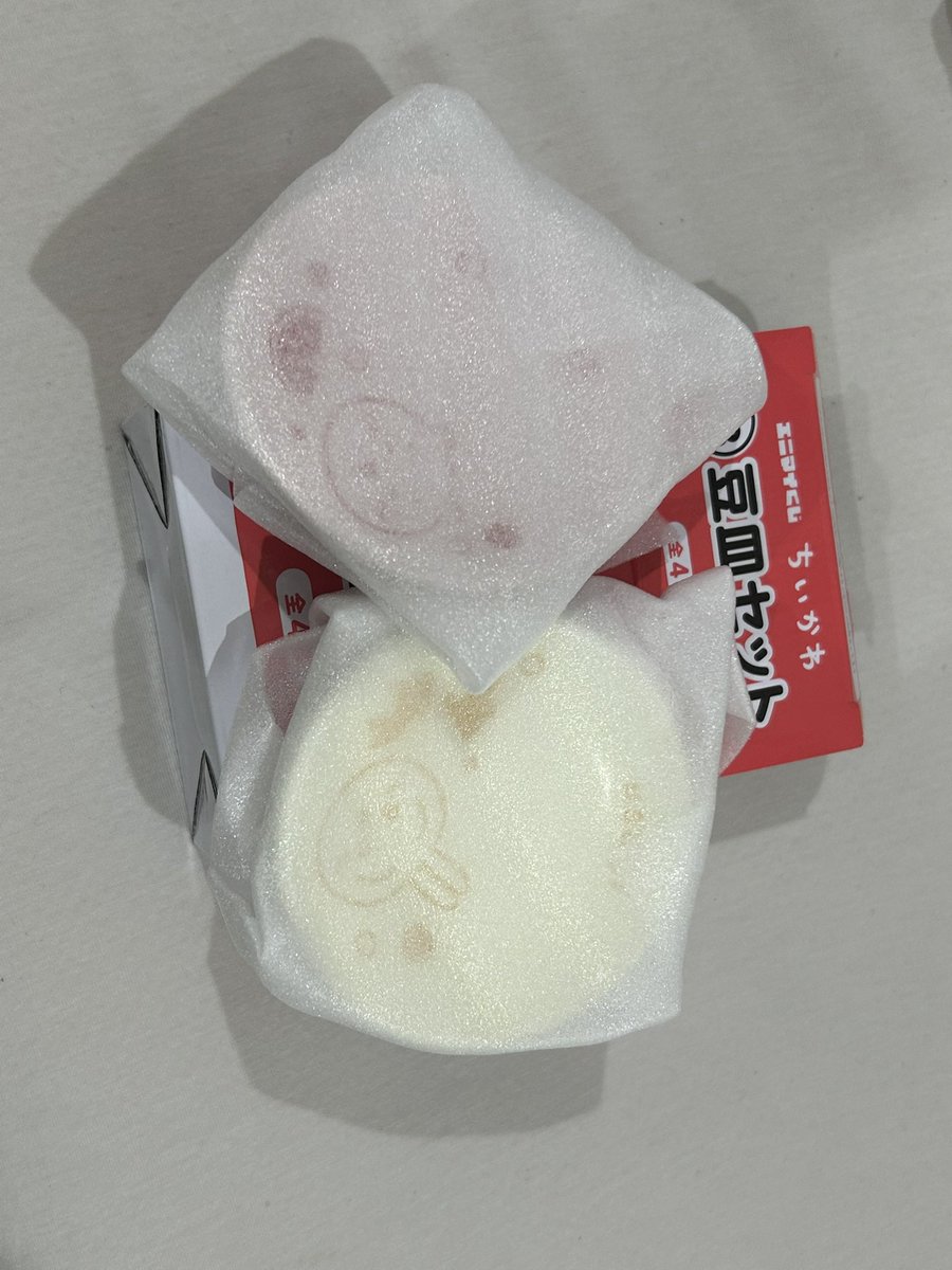 73exy's tweet photo. ちいかわ　エニマイくじ　交換

【譲】画像内

【求】古本屋さん

同種で交換希望しておりますが、レトロコップセットも求めております（；；）！都内手渡し、郵送どちらでも対応可能でございますので、検索からお気軽にお声掛けくださいませ。 https://t.co/klwv43qupV