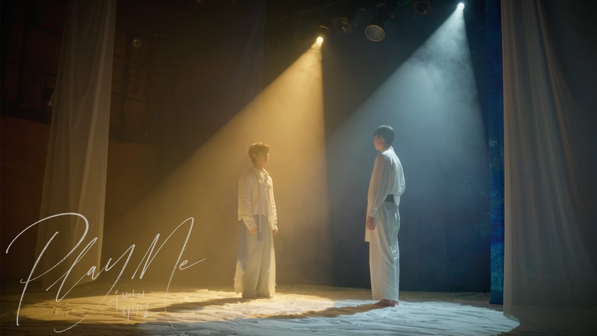 boyslovehub's tweet photo. Stills from ‘Play Me’, the upcoming KBL starring #PENTAGON’s Hongseok &amp; Park Sunghyun.

“You saved me, so this time, I’ll be the one to save you. Because you’re so broken… that now I have to protect you.” https://t.co/R7oReVYvtE
