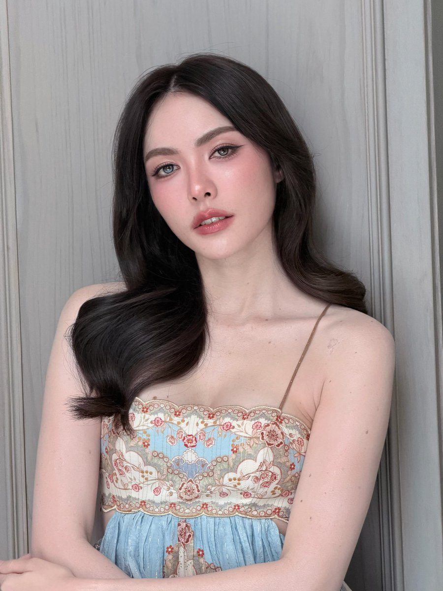 _alifyou7's tweet photo. เมคอัพเมื่อวานคือเริ่ดมากก🫠🫠

CL WITH AUMAUM
#AumAumMarketXCharlotte
#CharlotteAustin #ชาล็อตออสติน https://t.co/5GvOafrz4Z