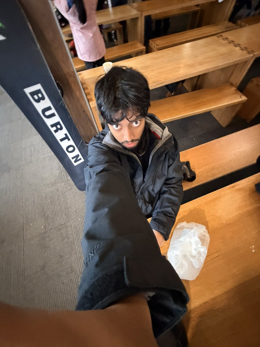 denxwan's tweet photo. Mt Buller hectic 🧊 https://t.co/y6yBMaZnVb