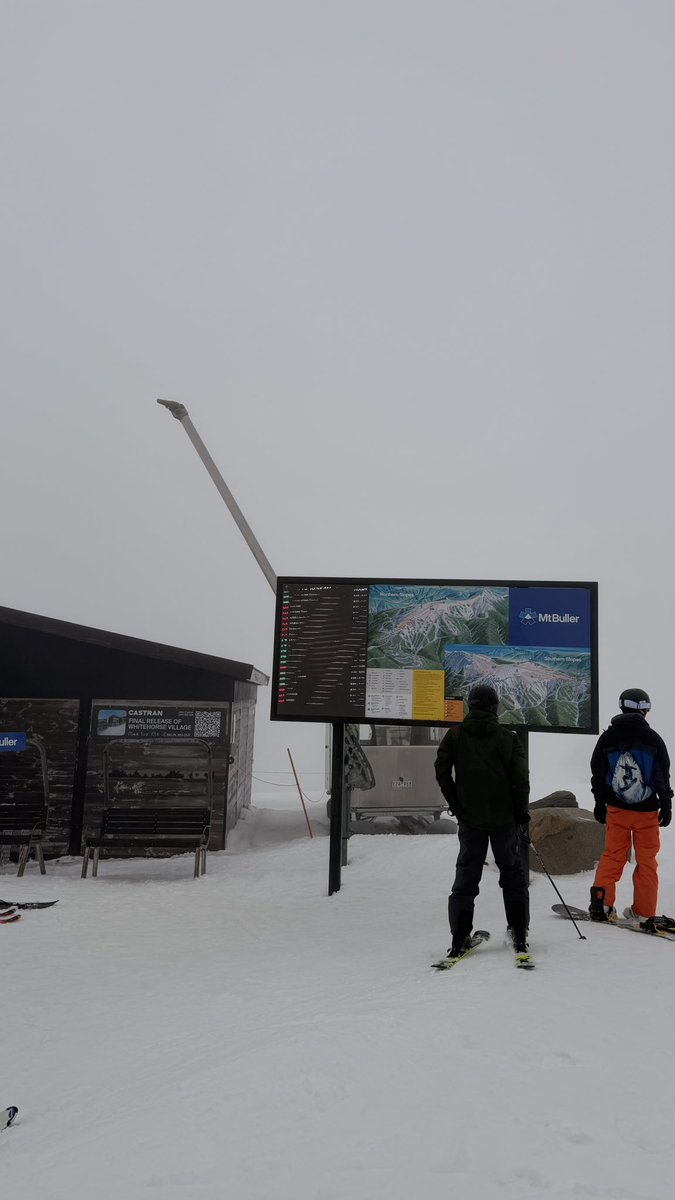 denxwan's tweet photo. Mt Buller hectic 🧊 https://t.co/y6yBMaZnVb