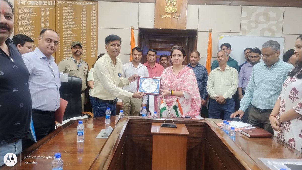 DM_North_Delhi's tweet photo. Building partnerships for a safe, seamless and well-coordinated Kanwar Yatra 2026.
#Seva  #GovernmentOfDelhi #AdministrativeExcellence #NorthDelhiCares #KanwarSamiti #ServingWithCommitment #JanBhagidari @LtGovDelhi @CMODelhi @rai_saloni https://t.co/7W8UlYHKN1