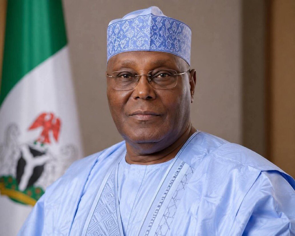 ManLikeElRufai1's tweet photo. Thank you Atiku Abubakar @atiku for stopping that third term agenda of Obasanjo. Truly you are a Democrat, they can say whatever they want to say, you are the best among them all.
@ATIKU2027_ @Atiku_MV
#WhoIsAtiku?
#InfrastructuralDevelopment
#30MillionVotesForAtiku https://t.co/SXKJqiooWY