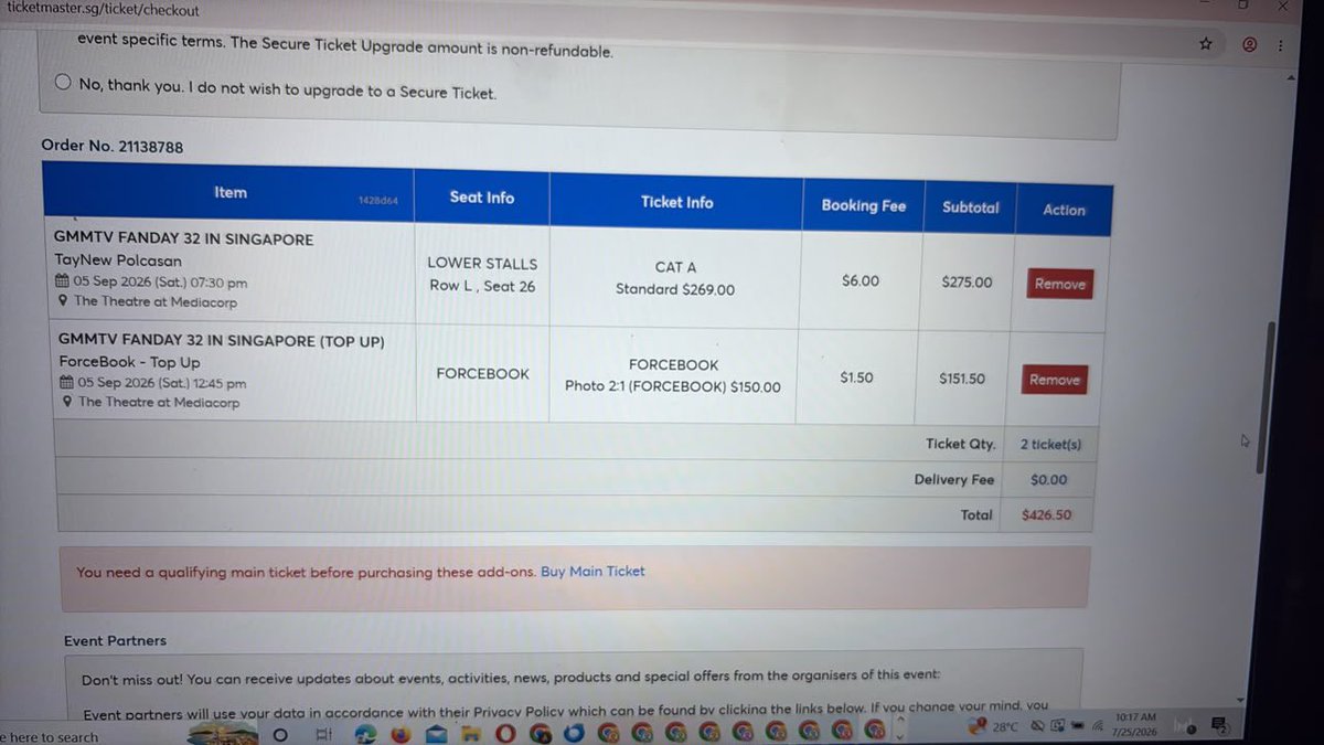 fforceb's tweet photo. In the first picture, you can see that the ticket she secured was for TayNew, but the top-up was for ForceBook. How is that even possible? And she had the audacity to question my friend when my friend pointed out that the ticket was for TayNew.

In the second picture, the TS clearly said that she didn't even know which artist my friend was aiming for, even though my friend had clearly told her that she wanted ForceBook.

What I want from her now is for her to take responsibility for this mistake, because my friend couldn't get the ticket she actually wanted, and she has already spent all her money on this. Either refund her money or resell the ticket so that my friend can use the money to buy a new ticket.