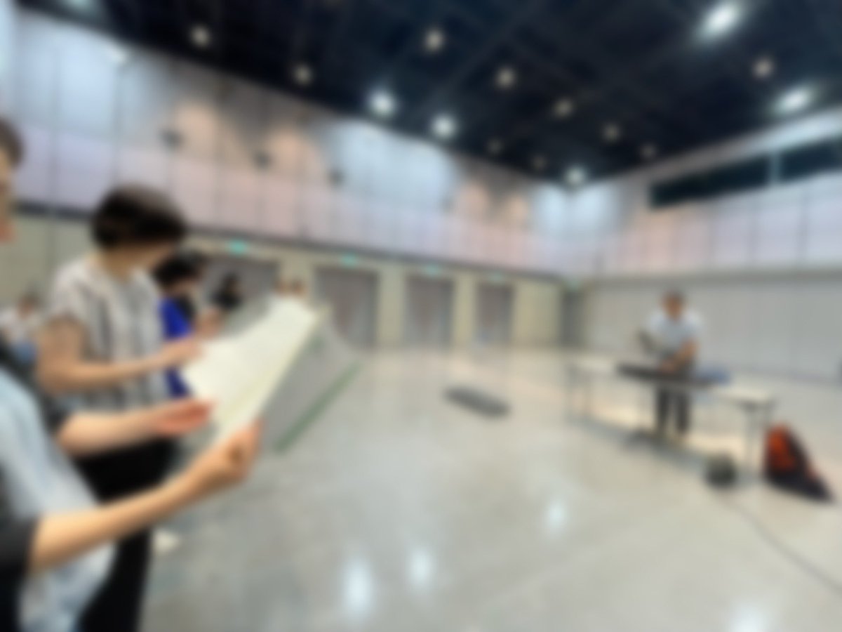 usho_net's tweet photo. 大絶賛コンクール曲を詰めています❗️
先日の練習はとんでもない雷と豪雨で、ホールの中にも雷鳴が轟いていました😱
宇都宮らしい雷雨…にしてはやり過ぎ⚡️ https://t.co/Gbsu1R1Adp