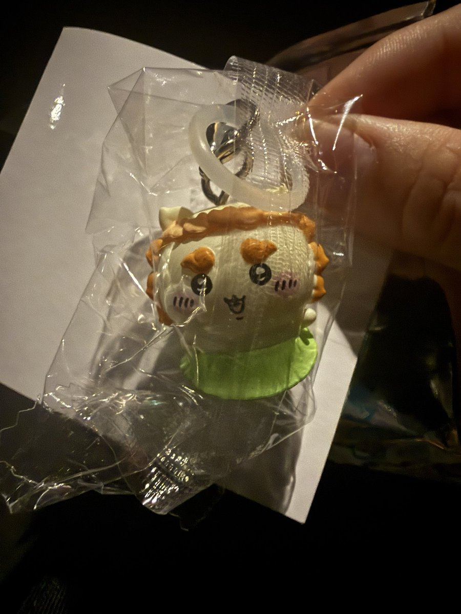 pippikapi777's tweet photo. 映画 ちいかわ めじるしチャーム

【譲】 シーサー
【求】うさぎ ハチワレ ちいかわ

本日川崎におりますので、手渡し可能です https://t.co/HvBVvrXmzr