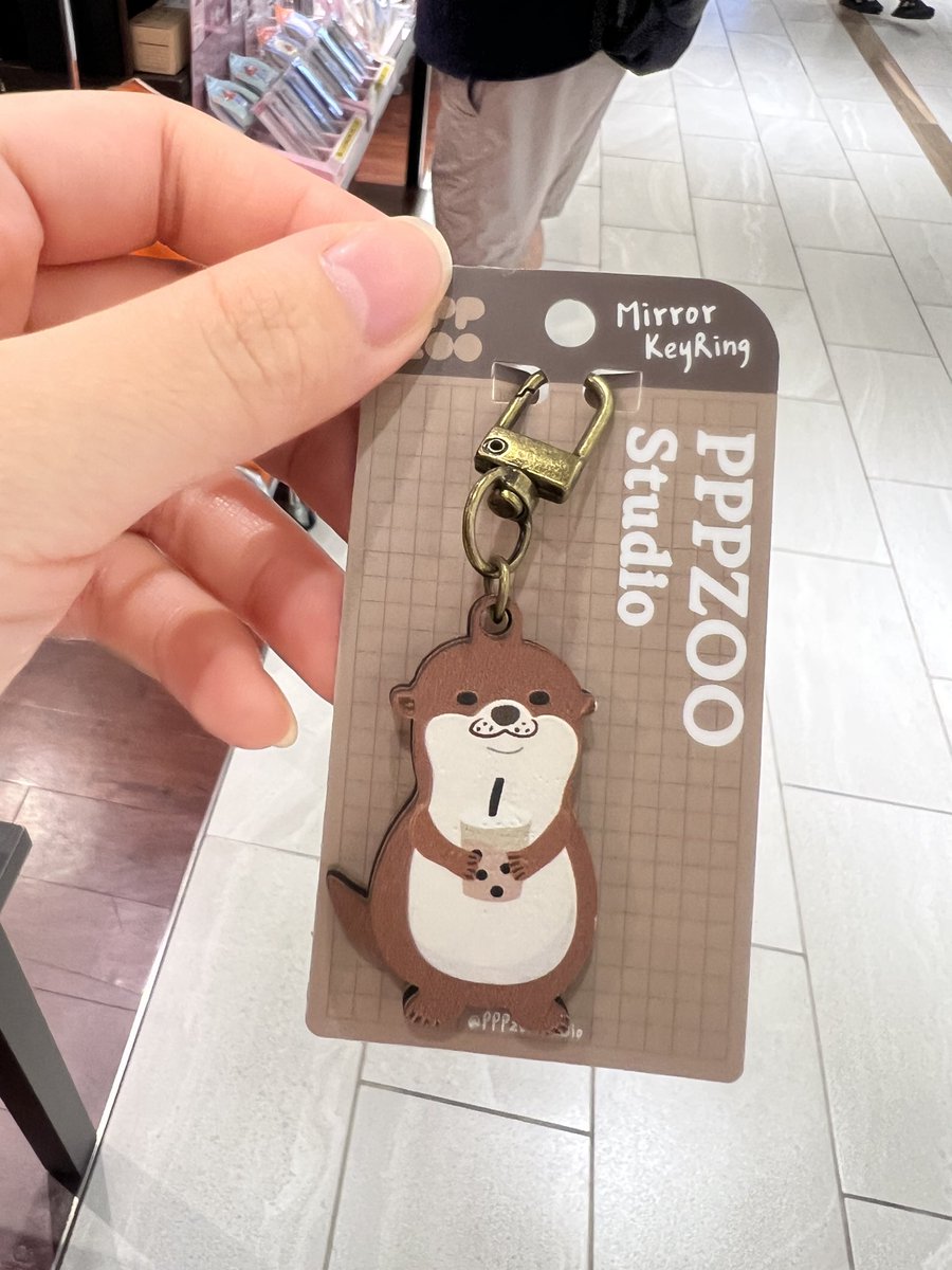 _nn_8899's tweet photo. タロペンにぴったりのキーホルダー売ってたよ https://t.co/oJox5xLTpa