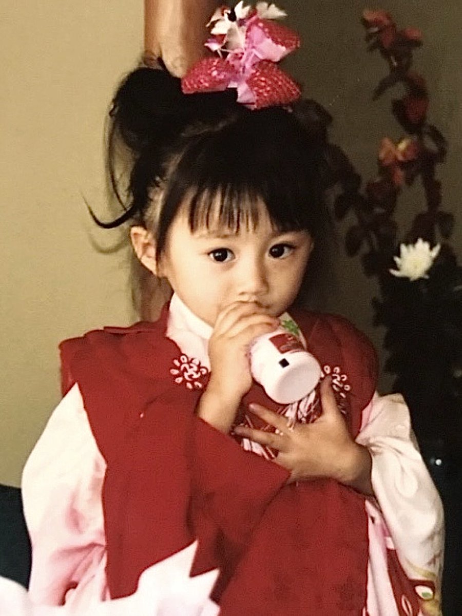 __0417skr's tweet photo. そんな川﨑桜さんの幼少期👼🏻♡
ほんとーーーに可愛すぎて、、😩😩♡

#川﨑桜 https://t.co/L1o1Owb6QI
