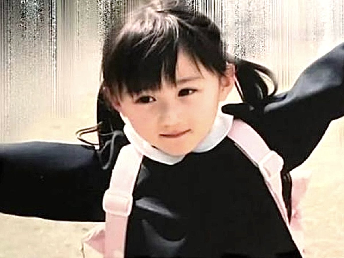 __0417skr's tweet photo. そんな川﨑桜さんの幼少期👼🏻♡
ほんとーーーに可愛すぎて、、😩😩♡

#川﨑桜 https://t.co/L1o1Owb6QI