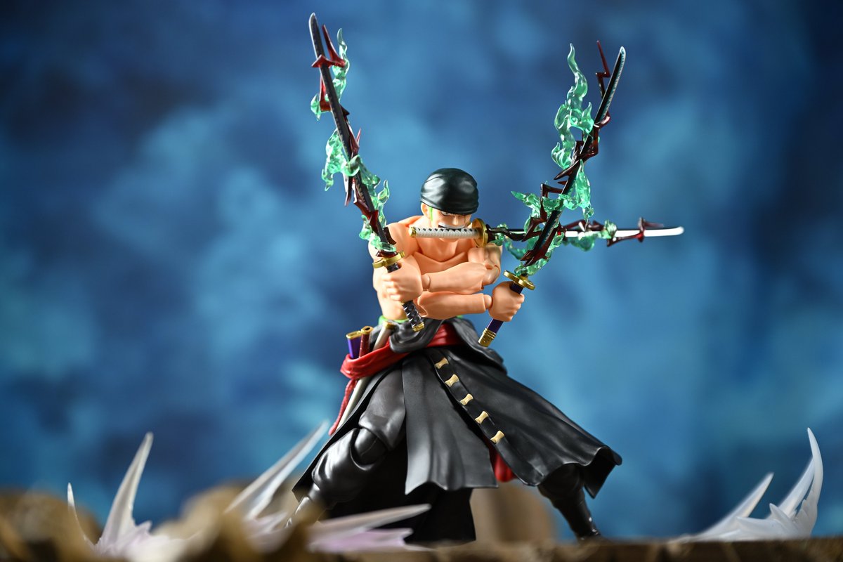 ougontaru's tweet photo. 可動よし覇気よしゾロ良すぎ
#ONEPIECE #ワンピアーツ #t_shf https://t.co/HicQ985GZI