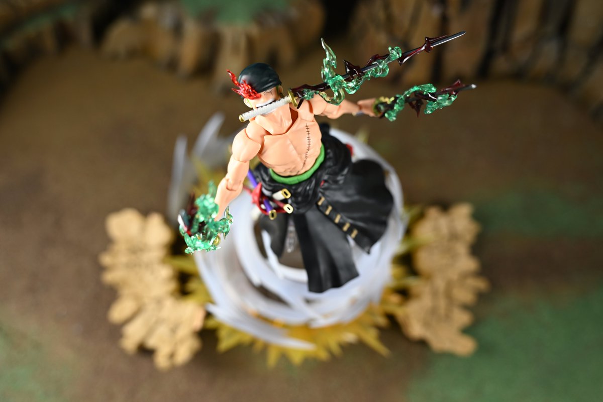 ougontaru's tweet photo. 可動よし覇気よしゾロ良すぎ
#ONEPIECE #ワンピアーツ #t_shf https://t.co/HicQ985GZI