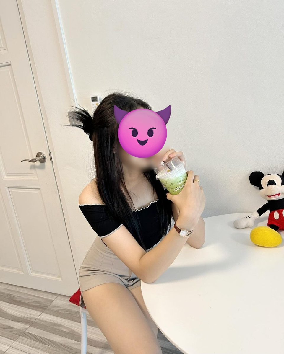 SAWPUW's tweet photo. พาแฟนมาคาเฟ่อยากหาเพื่อนมาด้วยมาลองจีบแฟนผมมันเฟรนลี่ เดะผมหลีกทางใ้บอกบอกติดธุระ
#อวดเมีย #คู่แท้ #สวิง #โชว์เมีย
#คู่ไม่แลก #ชายเดี่ยว https://t.co/6N7lXodz9b