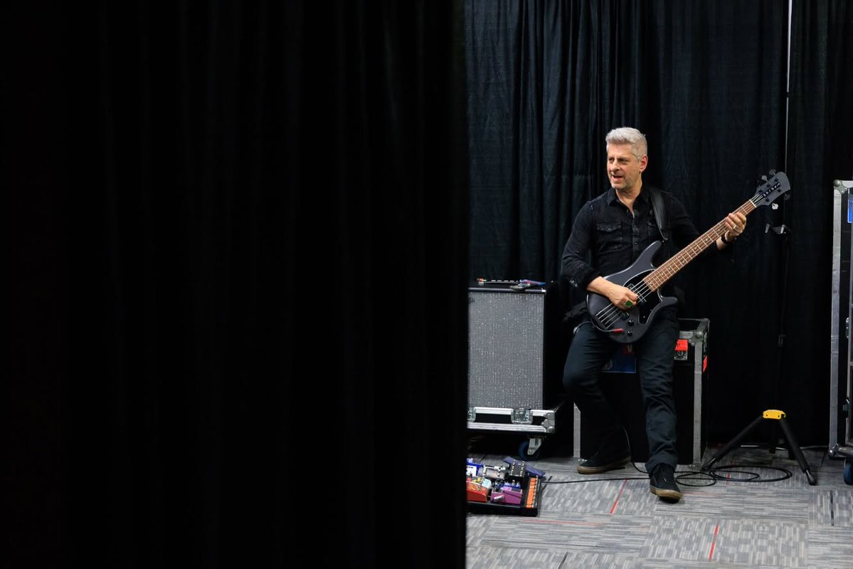 LivePhish's tweet photo. We're ready! Tune in to watch the livestream from NYC. It's not too late to upgrade or subscribe to Live Phish With. Watch now → https://t.co/WY2woT45m5

📷: Rene Huemer https://t.co/fzjeg03CDp