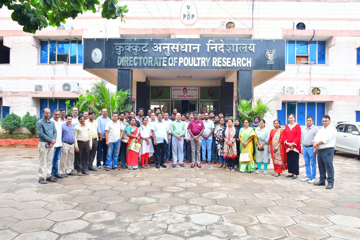 IcarPoultry's tweet photo. ICAR-DPR successfully conducted a three-day Farmers' Training Program on "Scientific Poultry Production" from 22–24 July 2026, with the participation of 31 farmers and entrepreneurs, including 7 women, from 6 States.
#icar @icarindia @AgriGoI @PIBDARE https://t.co/gPJtHnWkXl