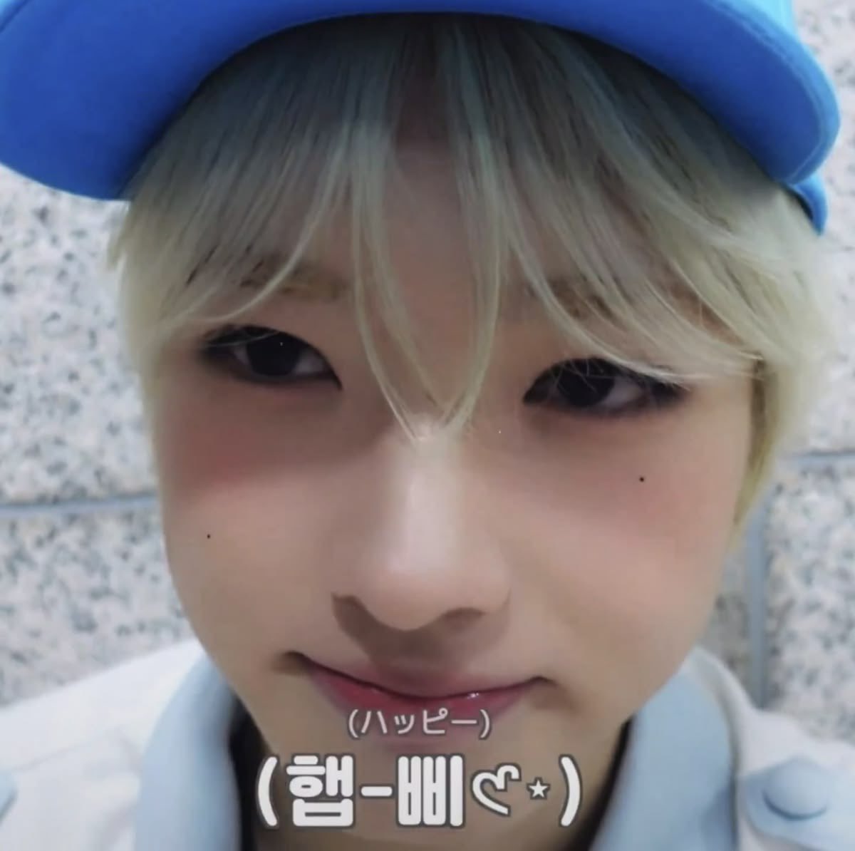 skusrhh's tweet photo. 쿠야 입꾹꾹이 https://t.co/k83mA7bVKF