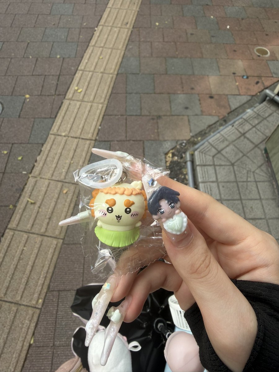 w_7x7's tweet photo. @Ranma5678 検索より失礼します。
当方シーサー所持しており、ちいかわ求めております。
現在新宿にいるため本日の新宿手渡し可能です。
ご検討お願い致します。 https://t.co/nJpWMriLUU