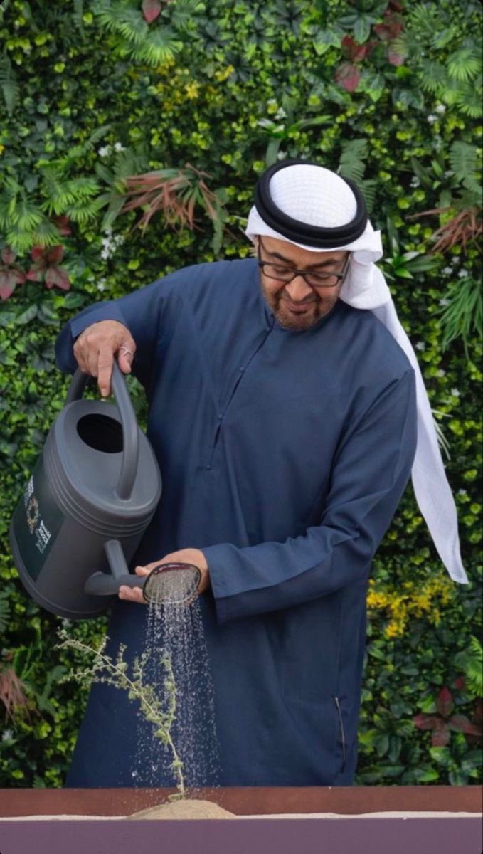 x_uae71's tweet photo. اللهّم إن عبدك محمد بن زايد آل نهيان  أحسن إلينا وإلى كثير من خلقك فأحسن إليه 🤍 https://t.co/htQLRgQOoU