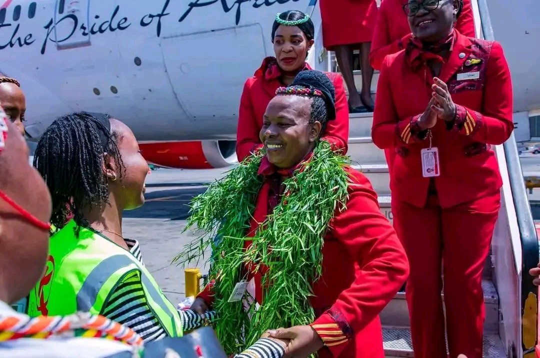 pilotgitonga's tweet photo. Kenya Airways has celebrated Flight Purser Caroline Samoei following her final flight from New York (JFK), marking the end of her 37-year career with the airline. https://t.co/9BRJk6TZnd