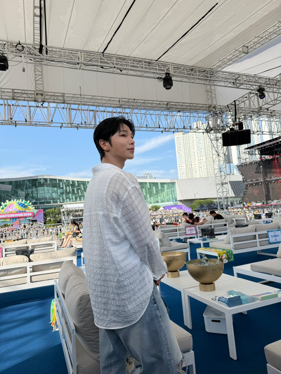ireahand_'s tweet photo. Waterbomb💦💦🔫
진짜 뜨거웠다 https://t.co/Ai2zYmkLdc