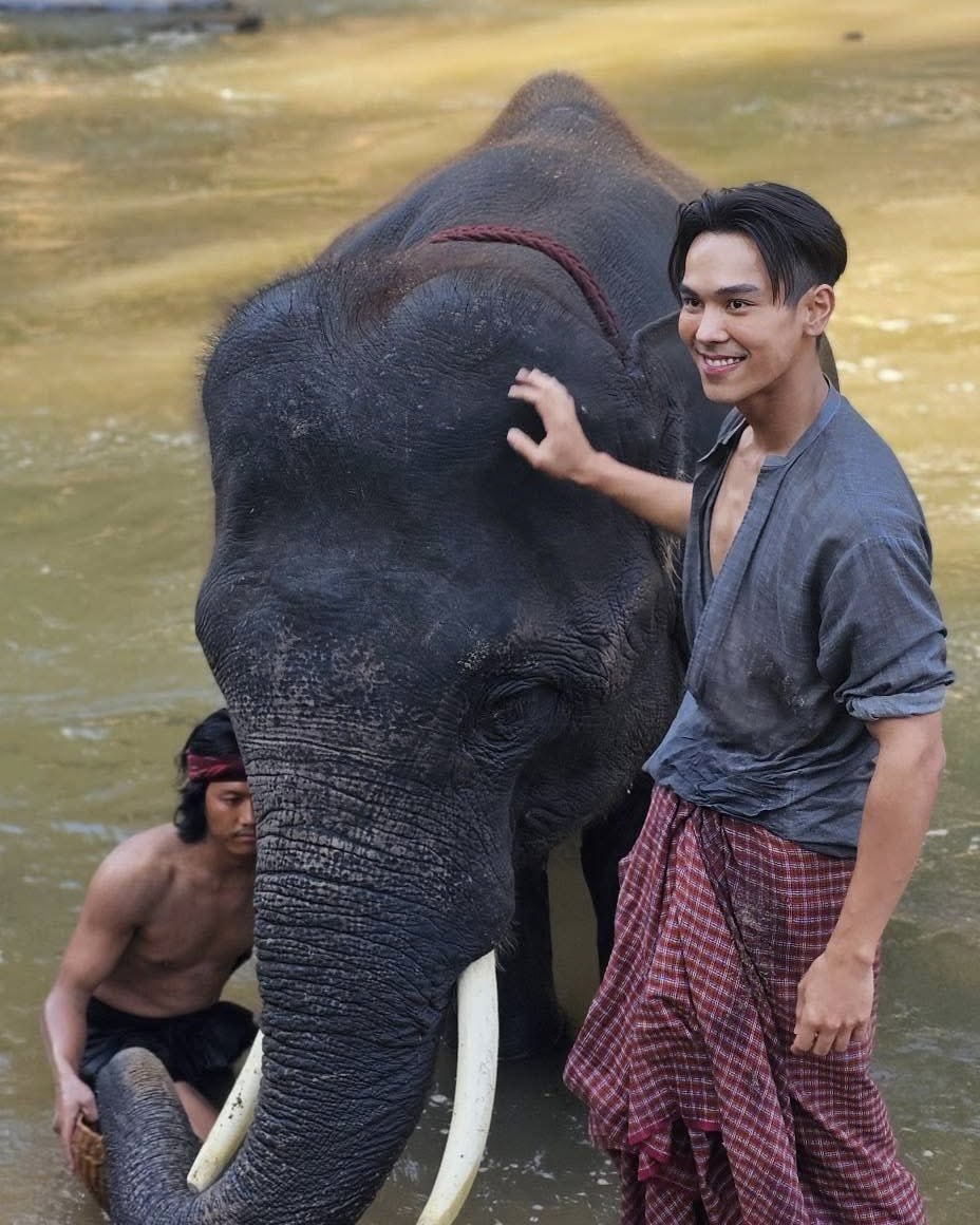 ลิมหิวชามะลิ ft.สลิ่มพี่ตรี tweet media