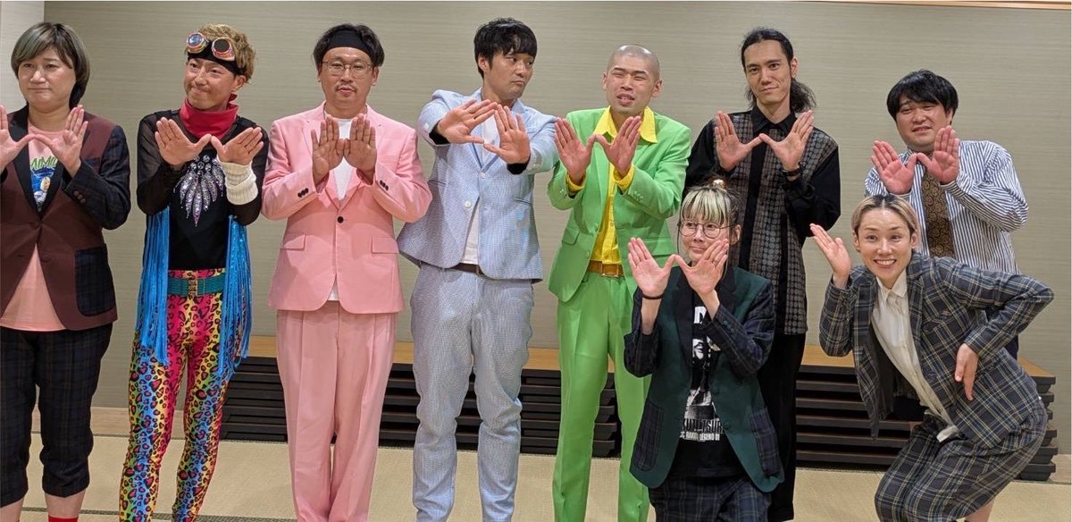 gyakkyou's tweet photo. 本日はいつもの和室にてマリアさんと新ネタライブでした✨本日はヨウコちゃんはお子様お熱の為、お休み😵企画でケガ人が出そうでしたが、なんとか無事に乗り切りました！次回は8/16 夕方くらいから和室で開催されますので是非！ https://t.co/pytbWimsrQ