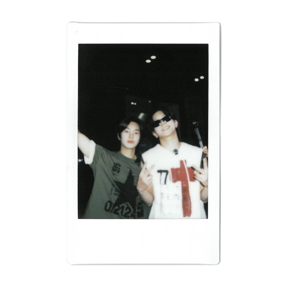 TNX_Official's tweet photo. 데이트 후기

#TNX #티엔엑스
#장현수 #HYUNSOO
#오성준 #SUNGJUN
#PNATION #피네이션 https://t.co/HDDdzIgTPr