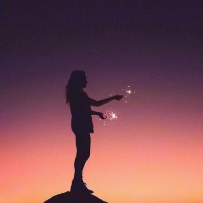 BordanZoltan's tweet photo. Learning coding unlocks new possibilities. Platforms like budgeting tools make it accessible. It’s accessible to learners worldwide. Education empowers personal and professional growth. Learning continues at any age. 🎌 🌹 💦 https://t.co/EKxNNzBU3x