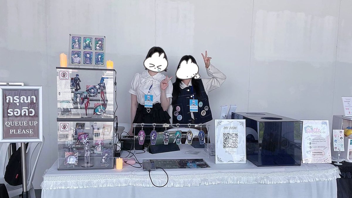 RoyalP_info's tweet photo. ภาพบรรยากาศจากบูธ Royal Pride @ CosNatsu
📍Chamchuri Square 4th Floor Nearest MRT: Samyan

ที่บูธมีกิจกรรมและสินค้าจากออฟฟิเชียลมากมายให้โนเบิลได้ร่วมสนุกและจับจอง หลังจากนี้ยังมีรอบปฐมทัศน์ของกรุ๊ป Cover สุดเท่เพลงใหม่ที่ยังไม่เคยเปิดที่ไหนมาก่อน! มาเจอกันตอนนี้ยังทันนะครับโนเบิล ⚜️

#ロヤプラ #ROYAPURA #ตลาดนัดRYP