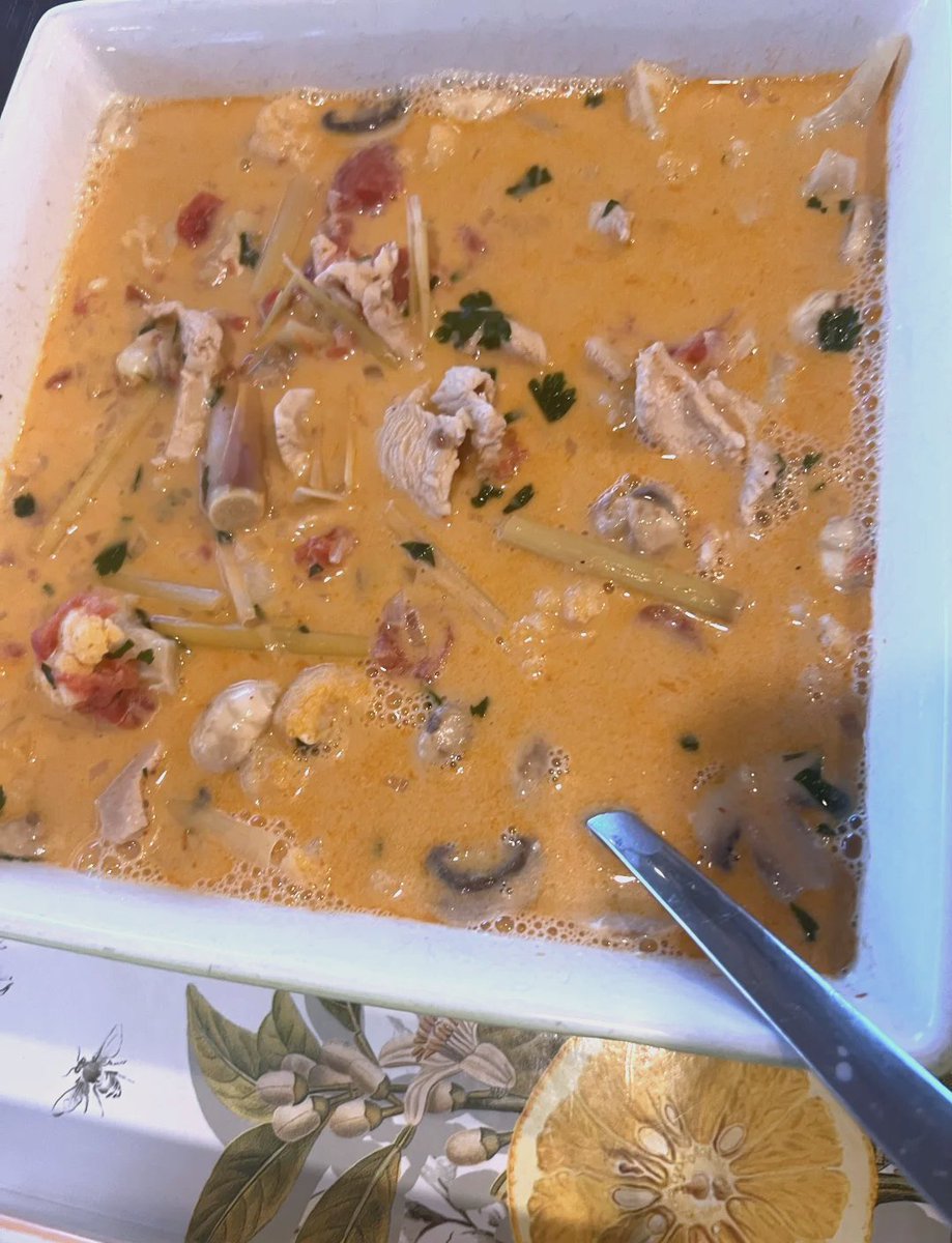 crabbydaddy4's tweet photo. Tried creamy tom kha gai tonight! That perfect blend of coconut, lime and lemongrass transported me straight to Bangkok’s street stalls https://t.co/w6JFbQxvmh