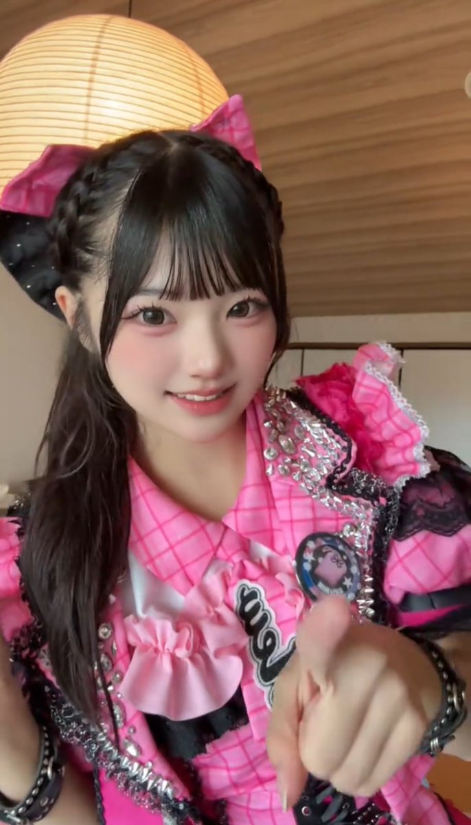 ___120696's tweet photo. JAM衣装のみゅうちゃんかわいい👶🏻🩷
#みゅうがまもる https://t.co/6kJNqDy4of