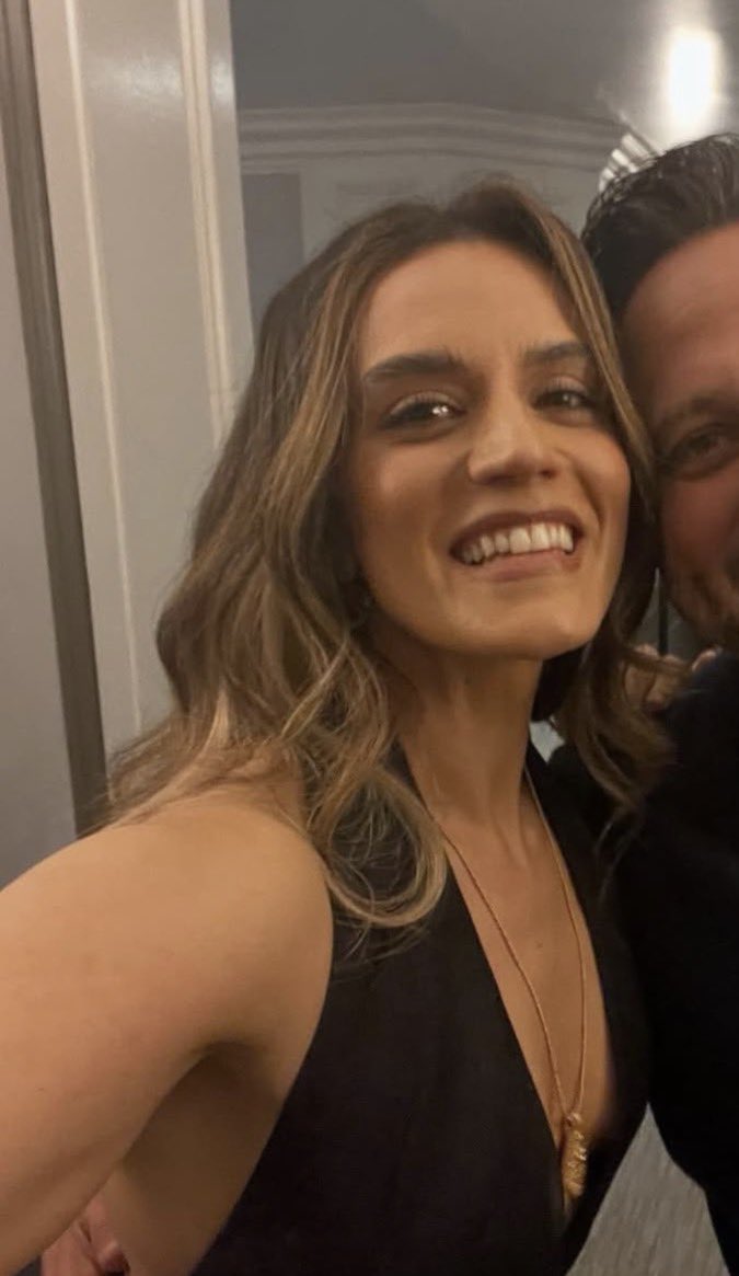 sepislizolsenn's tweet photo. why am I just now seeing these like helloooo 🫪 https://t.co/A6E6VPsXAa