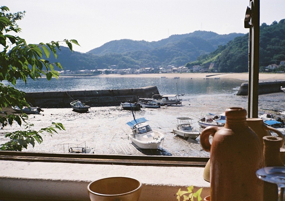 broccoliLABO's tweet photo. Les Dix-Sept Bateaux
尾道向島の海辺にある素敵なお店
海を眺めながら食べたガレット、ものすごく美味しかった
もう一度、行きたい https://t.co/lY95kQZOlJ