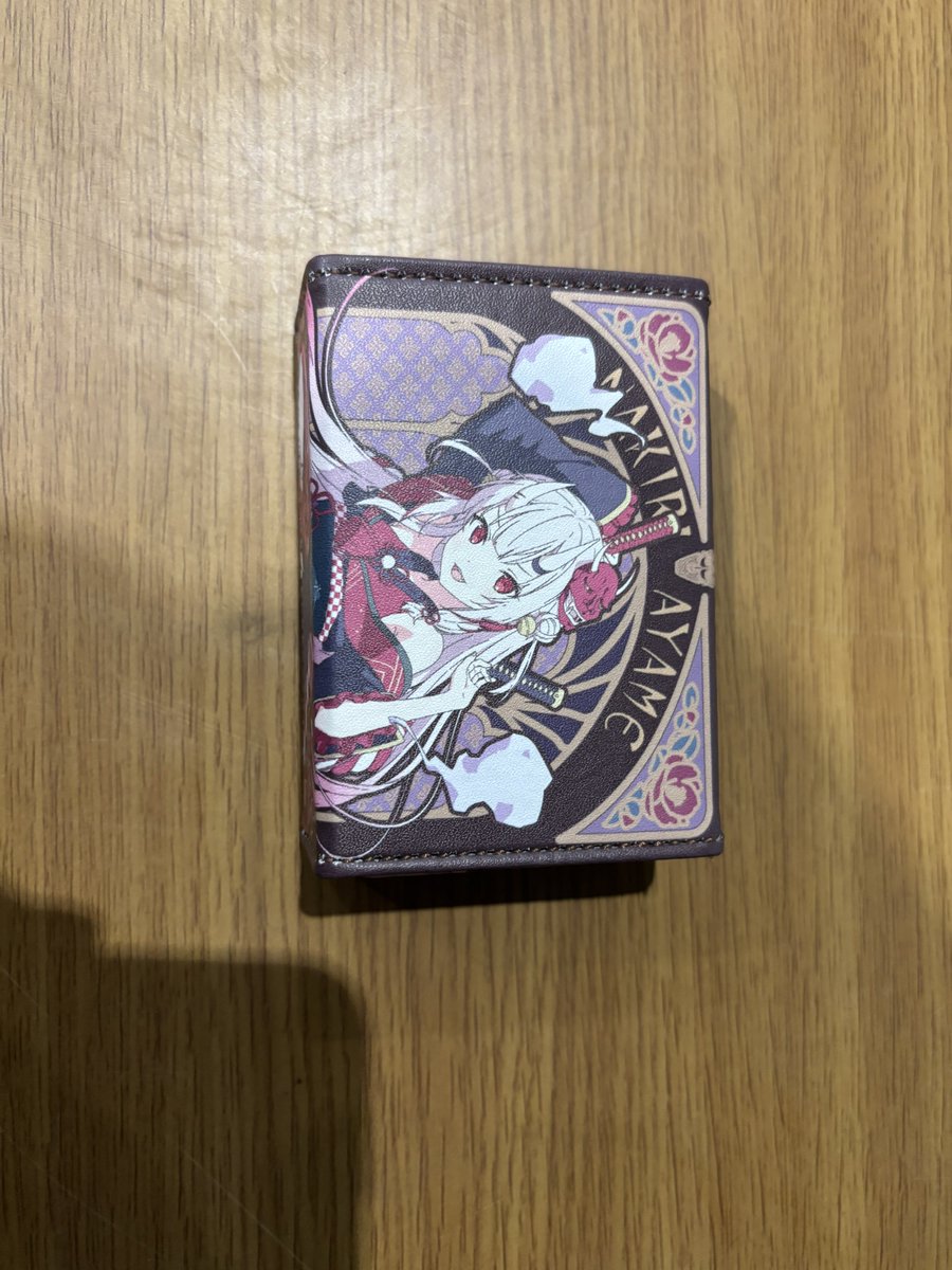 myang_TCG's tweet photo. RT 부탁드립니다
금일 홀로즈마 홀로카 체험존 부스에서 아야메 다이스 케이스 잃어버리신 분을 찾습니다 https://t.co/cKTmLsPuXL