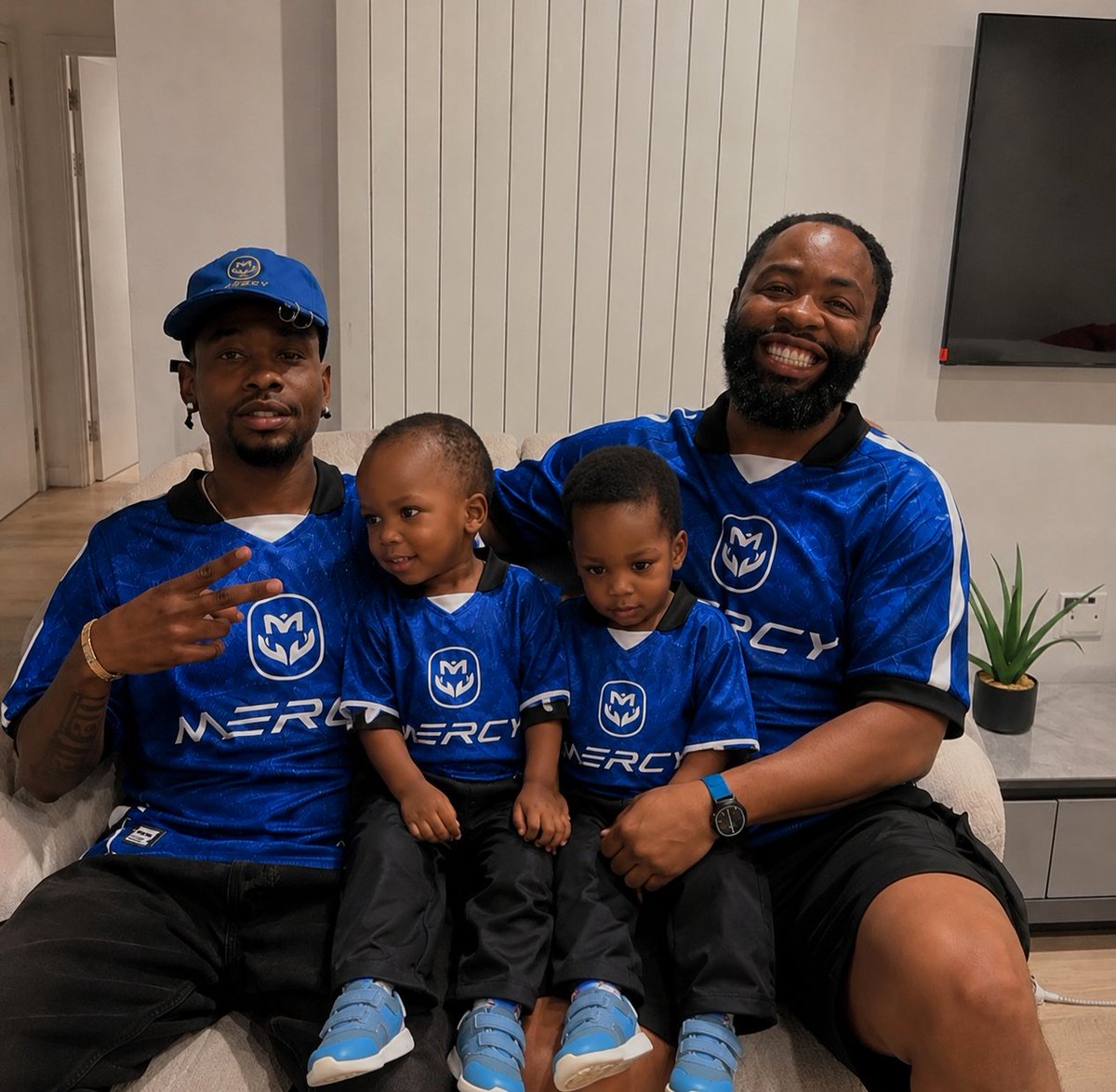 Kay0brown's tweet photo. Tapping into the Mercy with my twins @officialarole https://t.co/NZNnfi9vlF