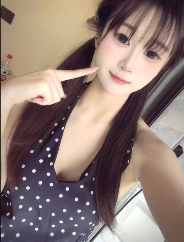 DaDarkme's tweet photo. #吉林
夏日的光，在柔软的云朵下翻飞，折出朦胧的光，像极了寻找初心的人，而你，就是我的初心。
乾安县
#松原
老师035
截图联系客服：@SaliGabriel

（订100抵课费，白嫖勿扰） https://t.co/sMNTR2lQMr