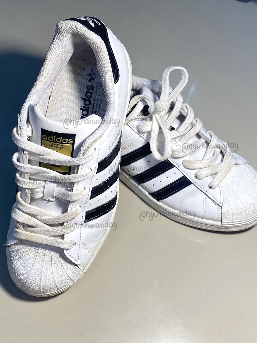 hyukhwanday's tweet photo. พร้อมส่ง / ส่งต่อ
 
รองเท้า Adidas Super Star แท้
Size 38.5 (24.5 cm)

300฿

ส่งฟรี รับผ่อน
ไม่มีกล่อง สภาพตามการใช้งาน สอบถามก่อนได้ค่ะ
#ส่งต่อรองเท้า #ส่งต่อรองเท้ามือสอง #รองเท้ามือสอง #ส่งต่อเสื้อผ้า https://t.co/B0gGAKGQ0m