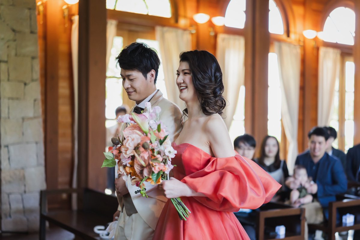 ffpwedding's tweet photo. 結婚式は
白のウェディングドレス
だけじゃない

衣装展示会 開催中⬇️
         https://t.co/E3U1Gufcpa

 #神戸結婚式
 #三田結婚式
 #フルーツフラワーパーク https://t.co/d6kXwIqPVZ