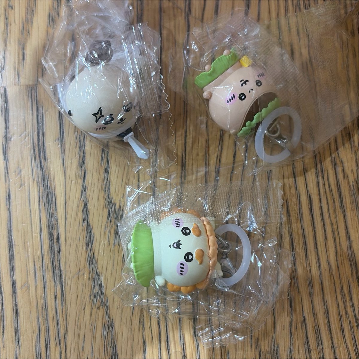 _gigkkt's tweet photo. 【交換】映画ちいかわ 入場特典 チャームミニフィギュア

譲 ラッコ シーサー くりまんじゅう
求 ちいかわ

桐生太田伊勢崎手渡し、又は郵送

お心あたりのある方はご連絡よろしくお願いいたします。 https://t.co/8EyiY6dEjm
