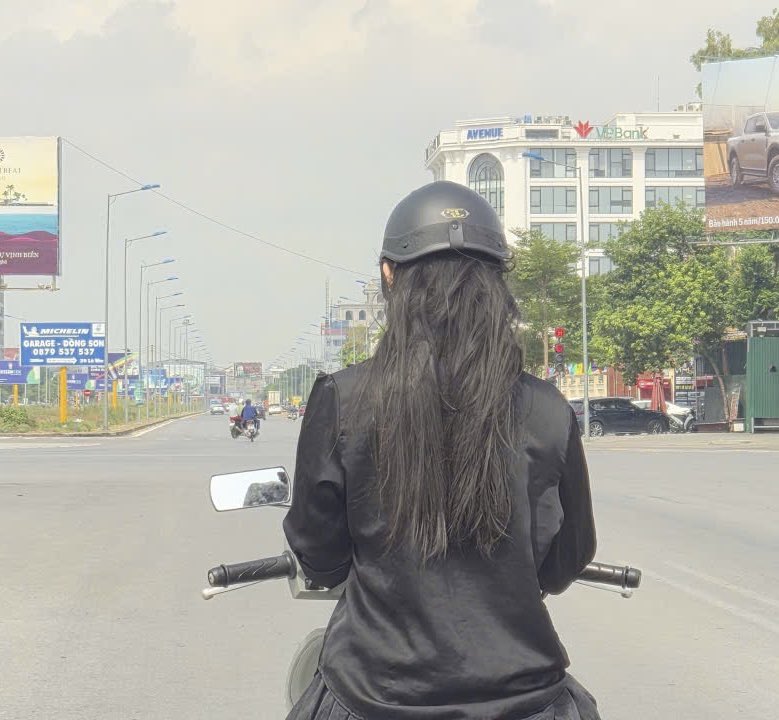 Quỳnh Chi tweet media