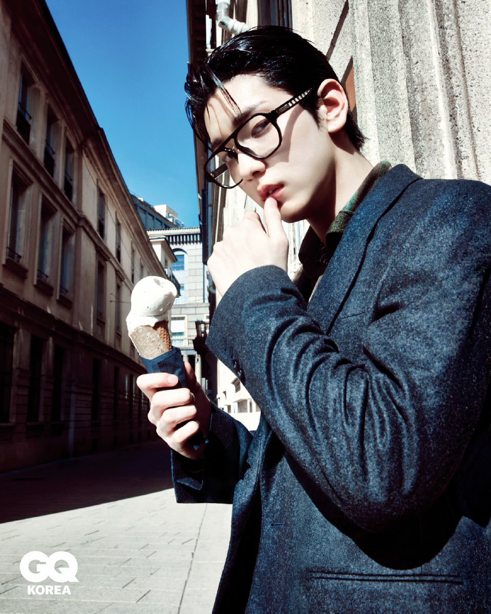 translatingTXT's tweet photo. gq korea august issue - #soobin

“slowly finishing his cup of espresso, walking down a sun-drenched alley, pausing at a view you happen to stumble upon. it’s the ordinary moments that come together to make a splendid day. just like the daily life in milan that soobin and dolce & gabbana have captured. soobin’s cinematic day continues in gq’s august issue.”