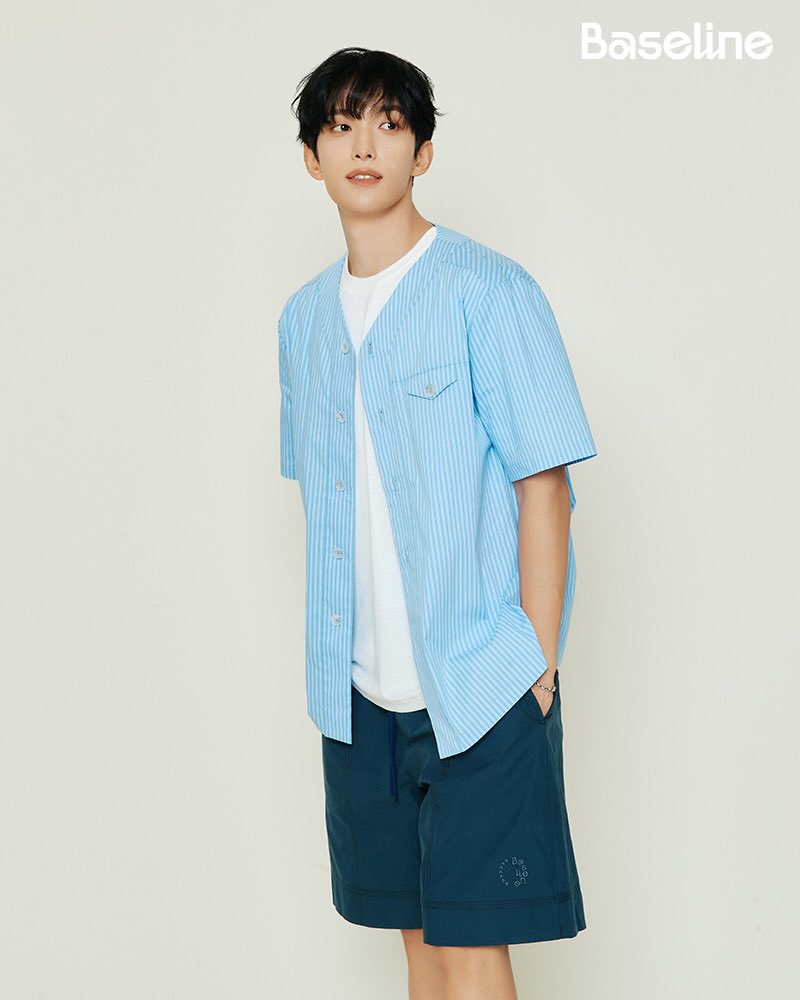 KyeomsBaekery's tweet photo. DOKYEOM FOR BASELINE! #도겸 

He looks so pretty in blue😭🤍 https://t.co/2pJz0T4QlW